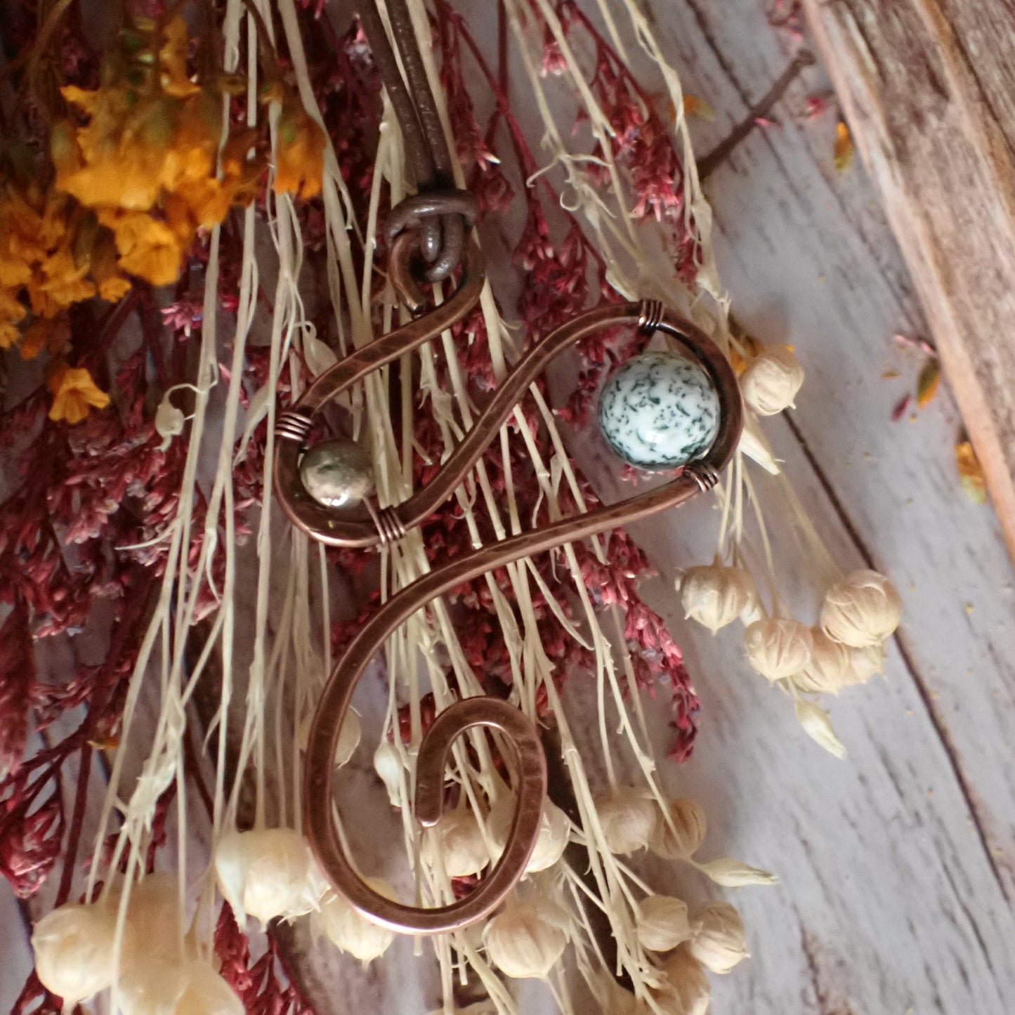 Meandering Rootwander Pendant