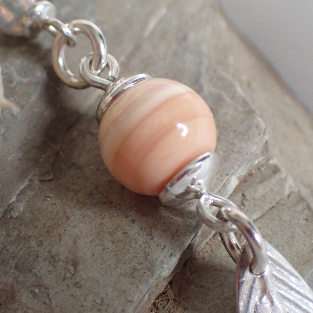 Tidebound Leaf Pendant